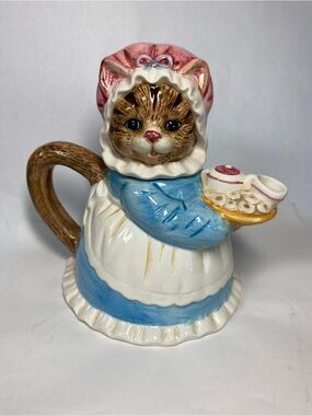 Heritage Mint Ltd. Collectibles Mama Kitten Cat with Donuts Teapot Decor grandma